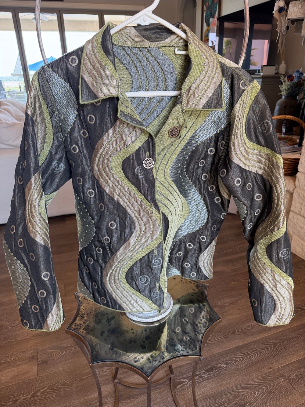 Wavy Pattern Metallic Green & Black Women's Reversible Jacket